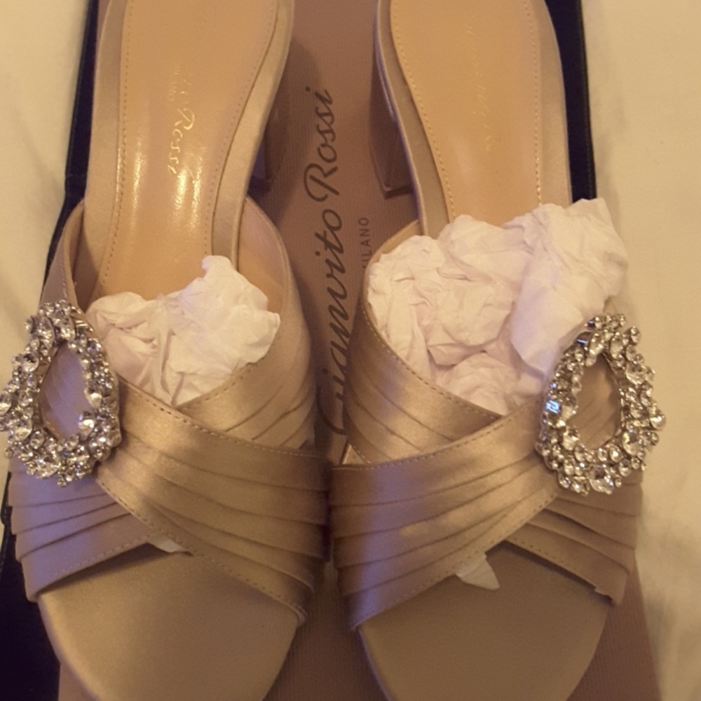 Gianvito Rossi sandals, brand new!!